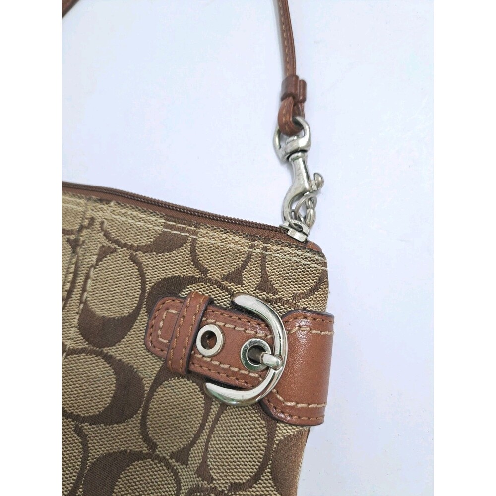 Coach Brown Signature Mini C Soho Jacquard Canvas Buckle Clutch Wristlet Wallet - Picture 3 of 8